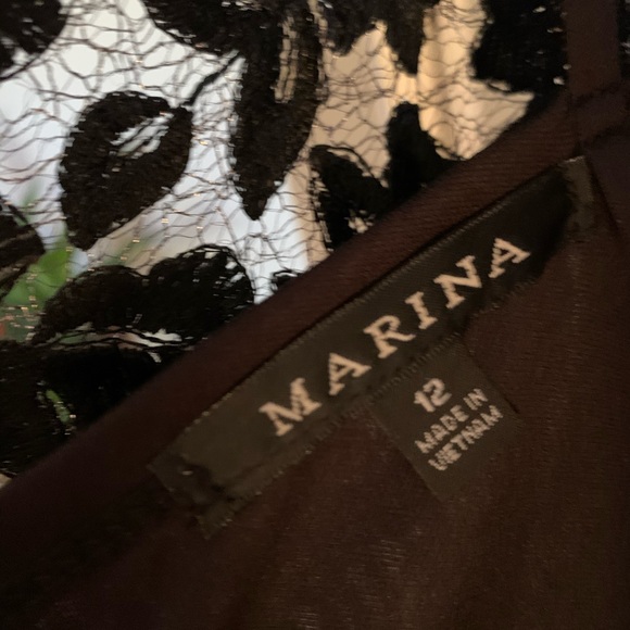 MARINA Black Short sleeve Lace Metallic Dress - Picture 8 of 8